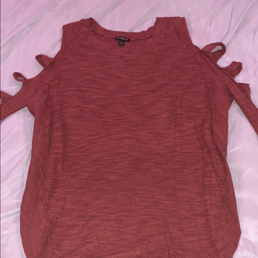 Sweater w/ Floating Sleeves